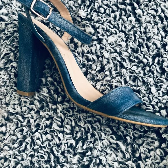 ❌SOLD❌ - Picture 6 of 9